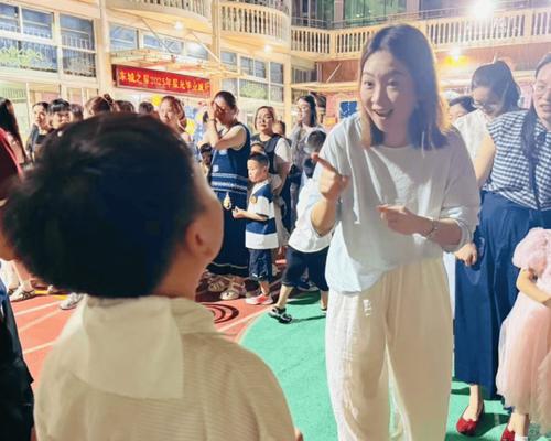 探索未知星球的乐趣（带上孩子）  第1张